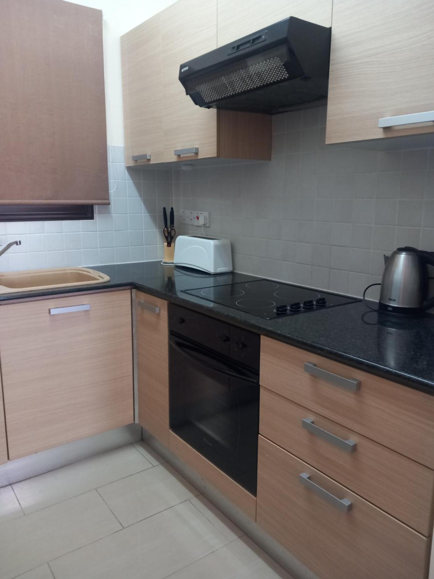 Barlee'S Apartment Paralimni Exterior photo